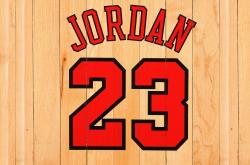 Faker新星比赛规则变更表现突出，巴塞罗那前途光明！赛场气氛高涨